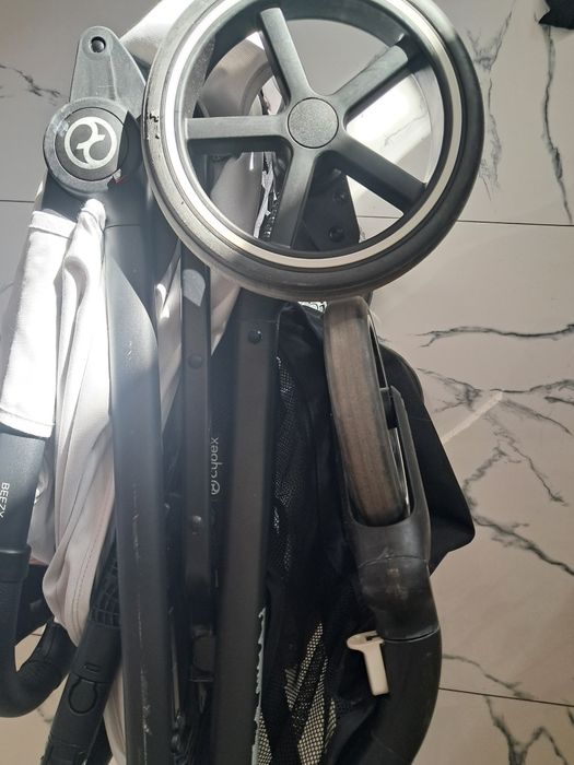 Прогулочная коляска cybex beezy fog grey