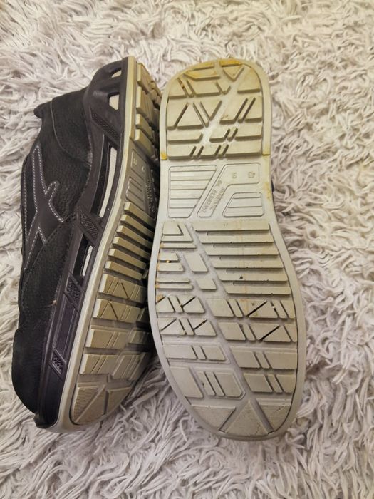 Buty robocze 43.