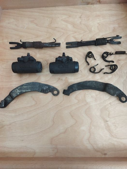 Продам колодки, задние тормозные барабаны, москвич 2141