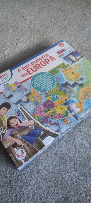 Puzzle NOVO "À Descoberta da Europa"