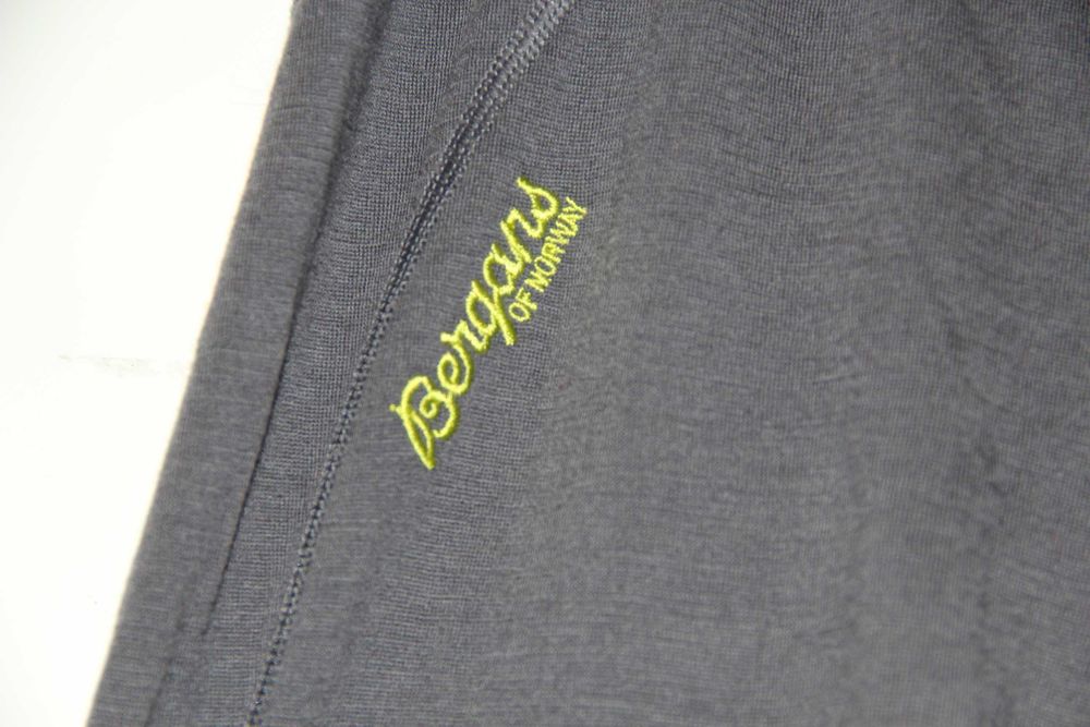 Spodnie termiczne damskie 100 % merino wool Bergans roz. S