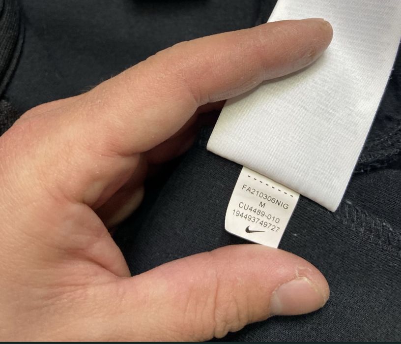 Nike Tech Fleece. М