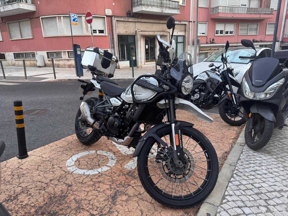 Royal Enfield Himalayan 450 - Kamet White