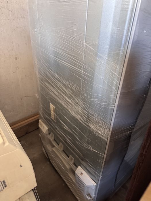 Холодильник Samsung No Frost 176*56.