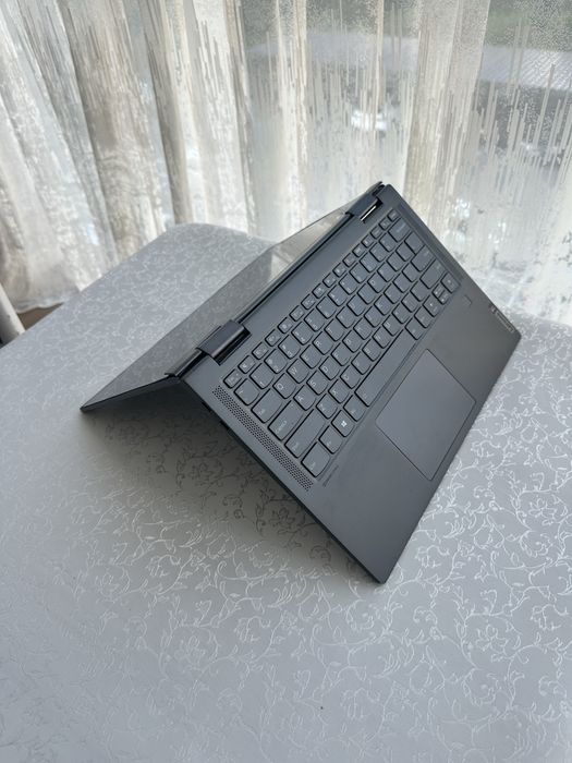 Ноутбук Lenovo Flex 5G