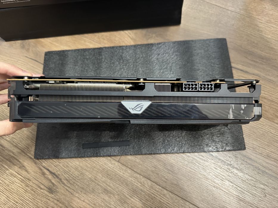 Відеокарта AMD Asus ROG Strix RX6700xt OC 12gb