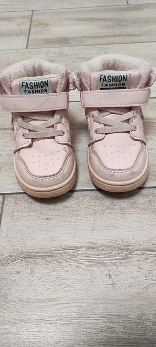 Черевики на  дівчинку 23 розмір