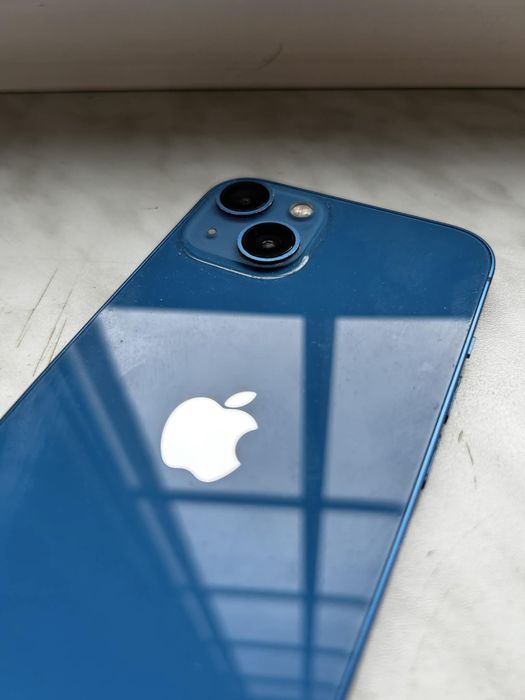 Iphohne 13  niebieski