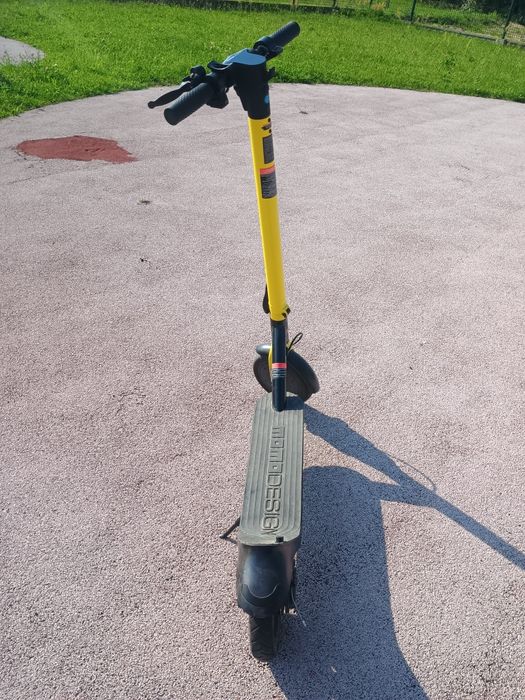 Hulajnoga elektryczna MoModesign