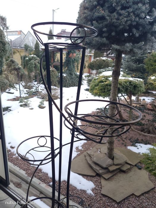 Подставка под цвети