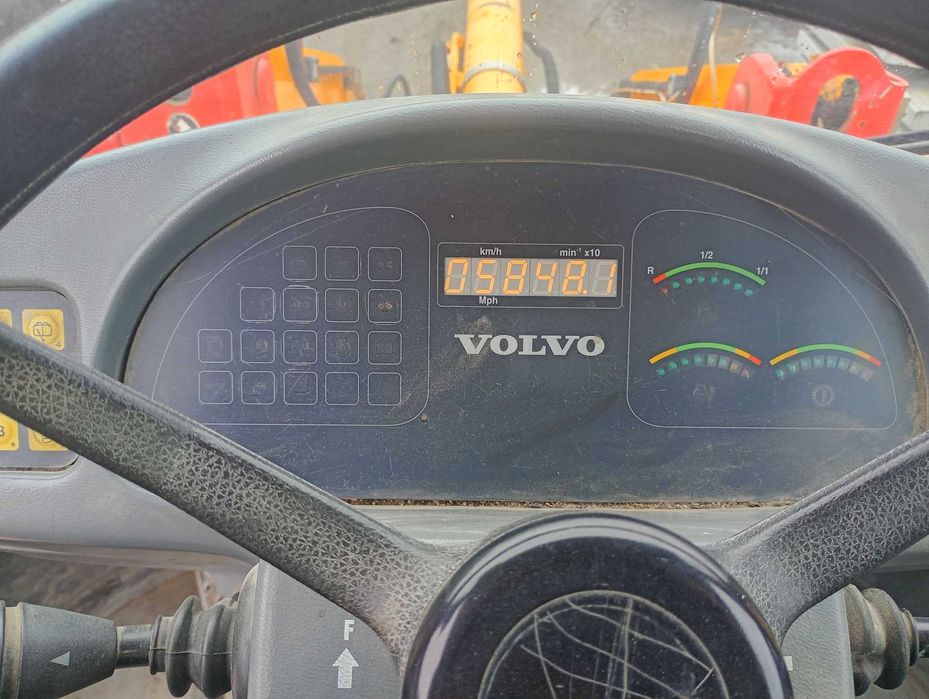 Ładowarka Volvo L30B | łyżka + widły + rekin | Gotowa do pracy