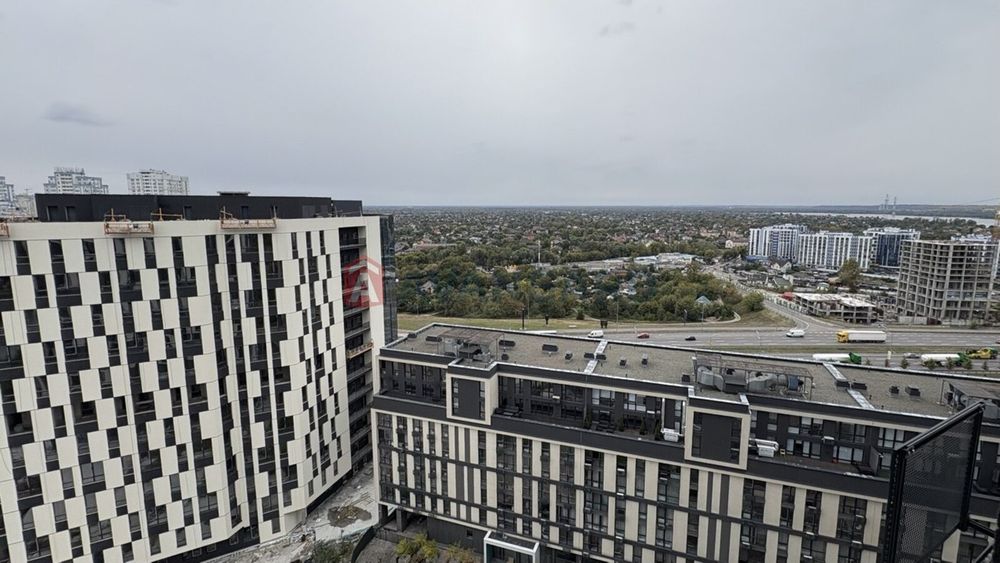 продаж квартири ЖК Славутич 2,0