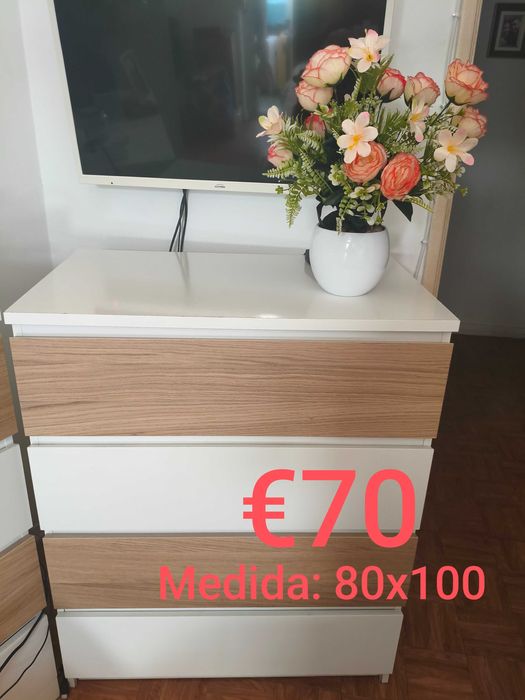 Vendo cômoda. €70