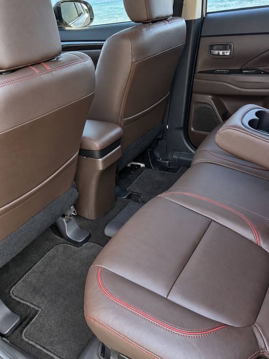 Mitsubishi Outlander 2018 Гібрид (РНЕ)
