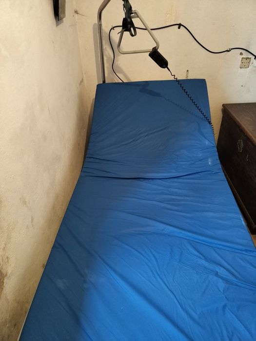 Cama articulada automática