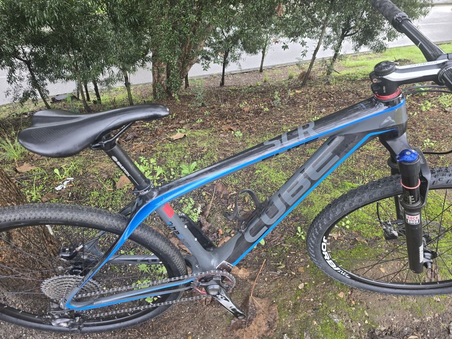 Btt carbono 27.5 11x1v com rock shox