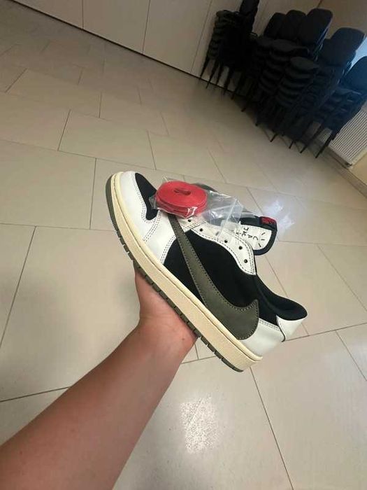 Retro Low OG SP Travis Scott Olive R.43