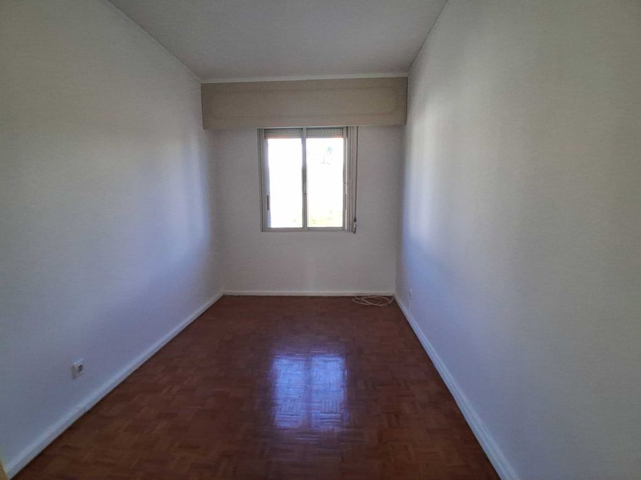T4 - Oportunidade - Sto António dos Cavaleiros