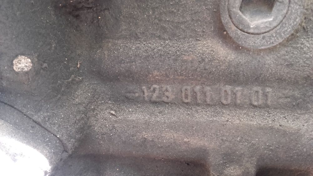 Mercedes w123 motor 250s