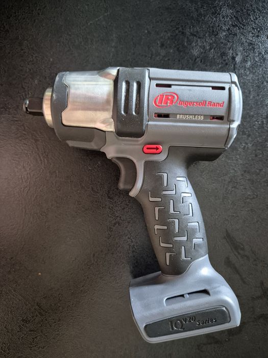 Akumulatorowy klucz udarowy Ingersoll Rand W5153 1/2" IQV20 NOWY