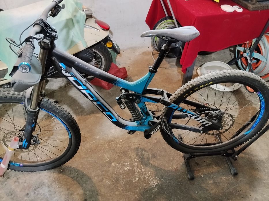 Rower downhill Norco Aurum