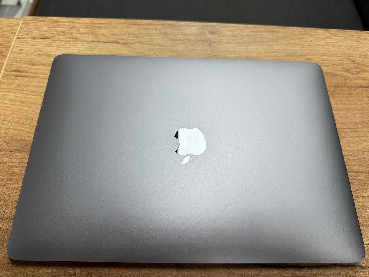 M1|8|256 Macbook Air М1 2020 Ідеальний стан Гарантія! Макбук 79 циклів ...