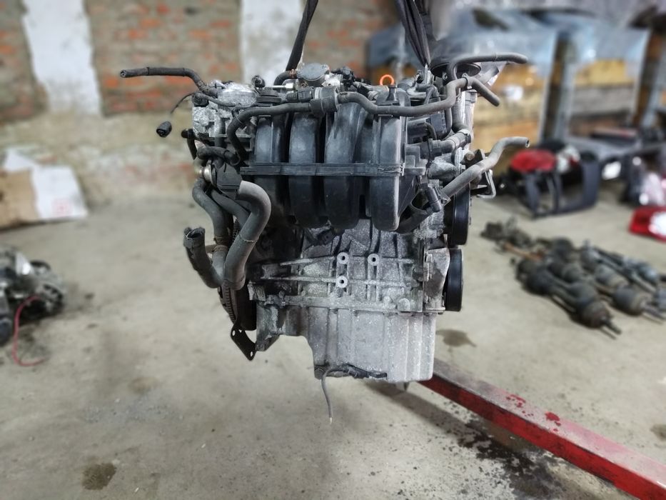 Двигун мотор двигатель BLF 1.6 FSI VW Audi Skoda Seat