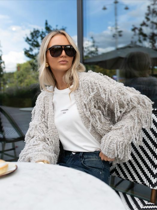 Sweter kardigan uni Lemonada