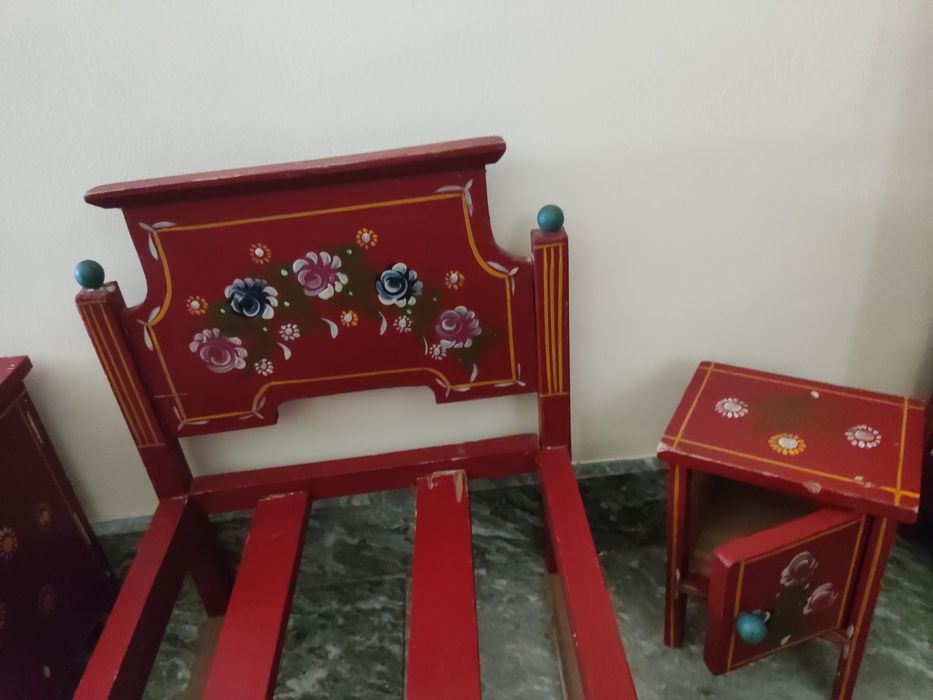 Mobília alentejana em miniatura