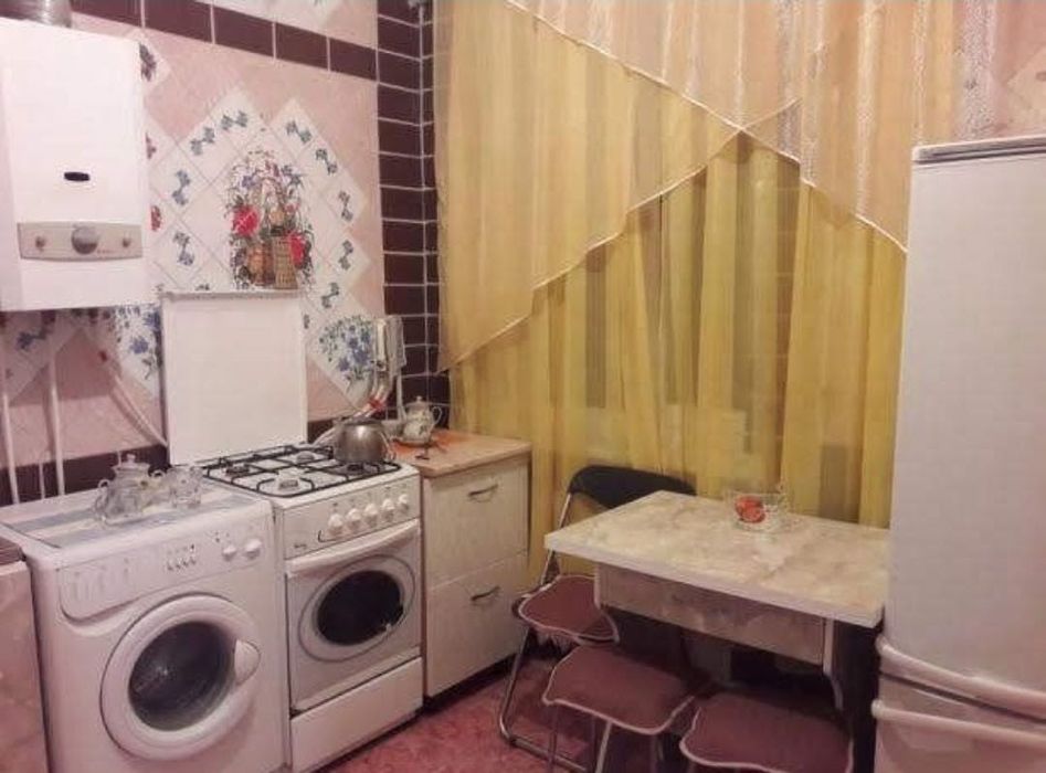 1 кім.кв Театральна,Миколаївська,пр.Богоявл,авто/жд5 хв,газ.колонка,го