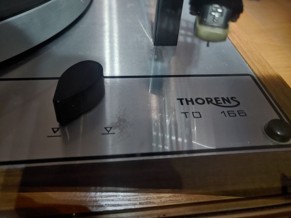 Проигровптель Torens TD-166