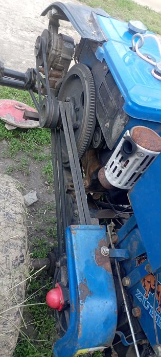 Зубр мотоблок,прицеп,все в комплекті