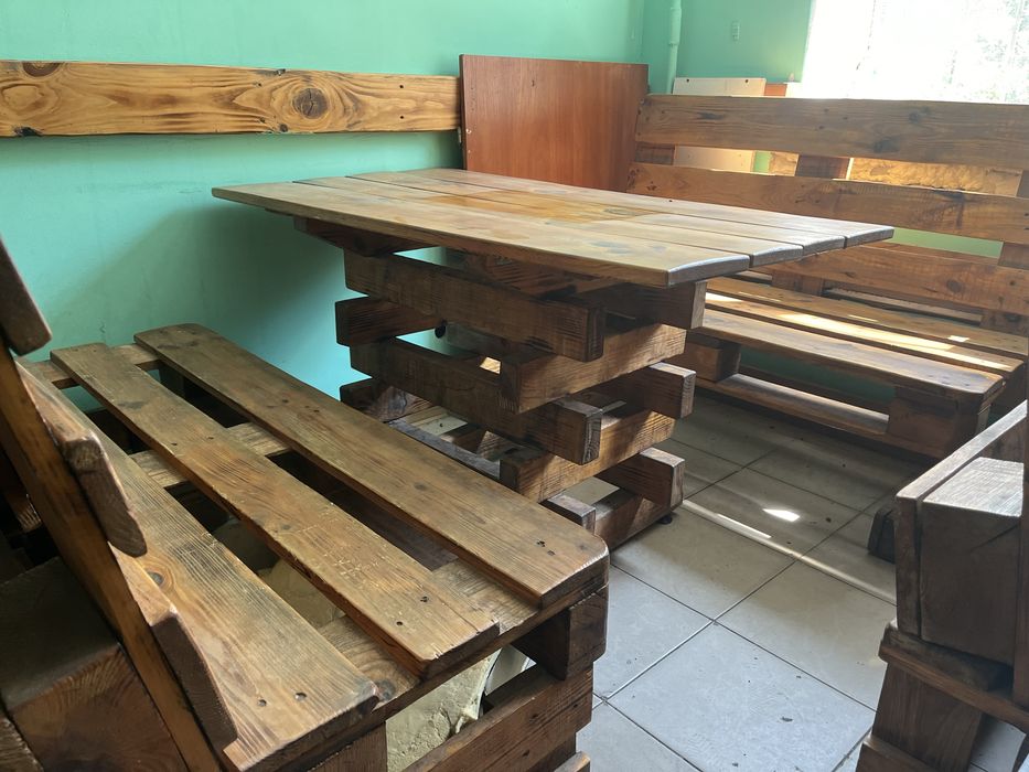 Комплект стол и две лавочки