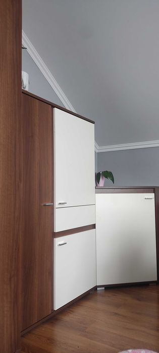 Zestaw mebli młodzieżowych