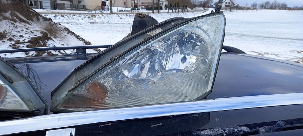 Lampy reflektory ford Focus 1 lift