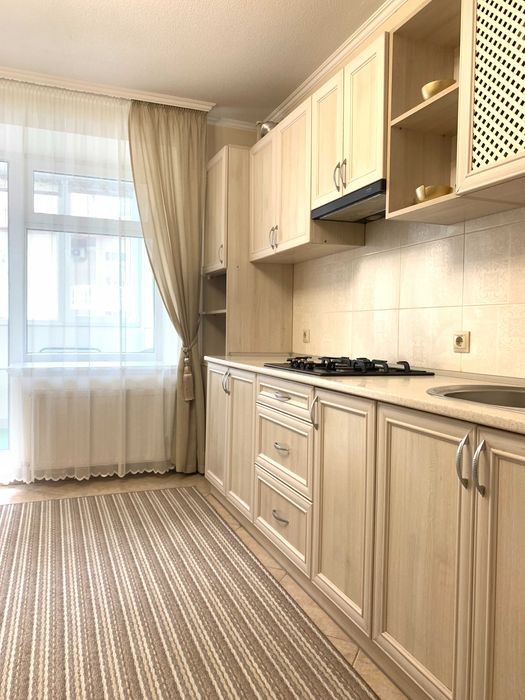 Центр. Простора 1 кімнатна квартира подобо. Власник. Звітні документи