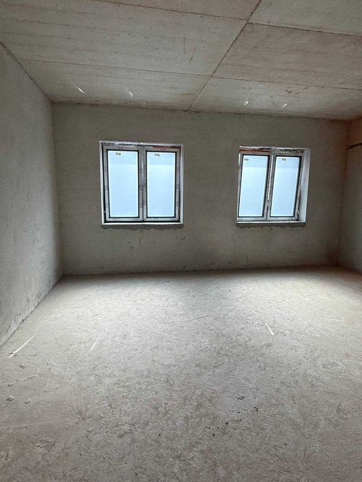 Продаю новий сучасний котедж з правом власності у Львові