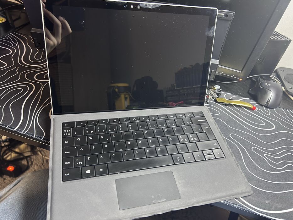 Laptop Microsoft surfance pro 4