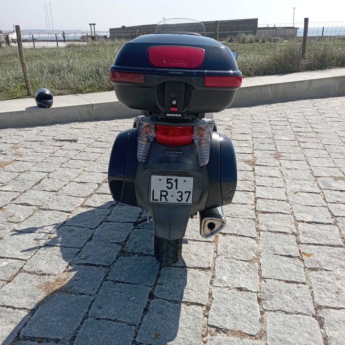 Mota Honda Deauville 700 NR de 2011