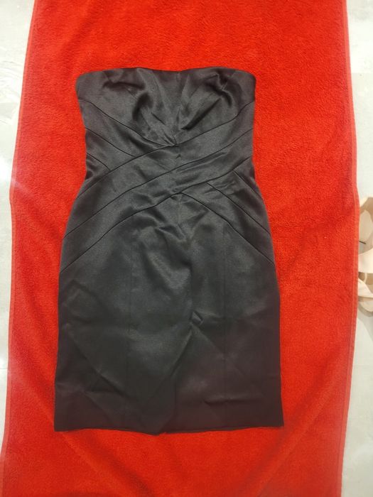 Czarna sukienka mini