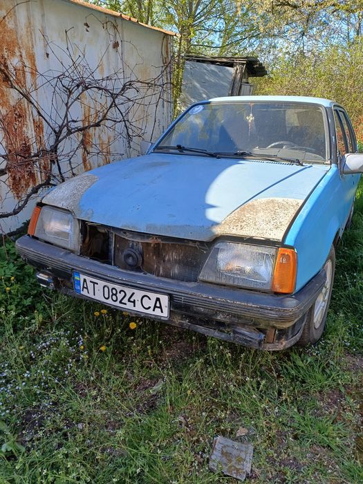 Аскона опель opel ascona 1.6 (два авто за 500)
