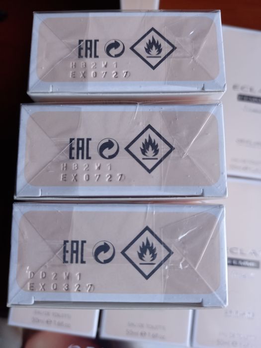 Туалетна вода  парфуми Эклат  Викенд Еклат Фем Вікенд єкла фам