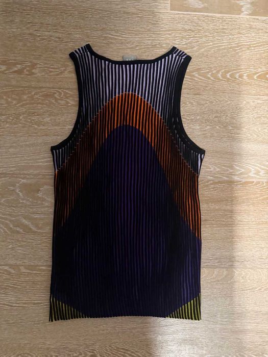 Топ-майка. Ексклюзивна колекція українського бренду 91 LAB.