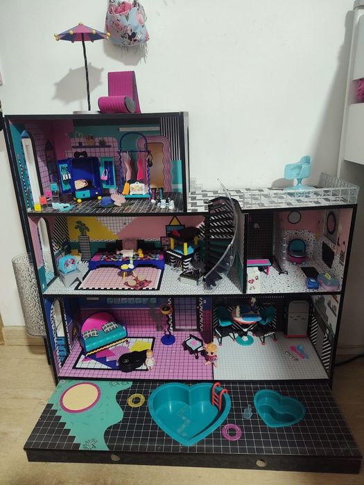 Casa da boneca Lol , Como nova , super preço!!