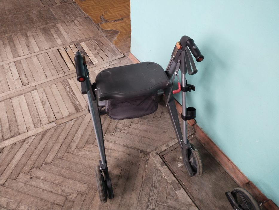 Продам ходунки, продам ролатори