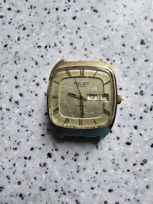 Часы    наручные