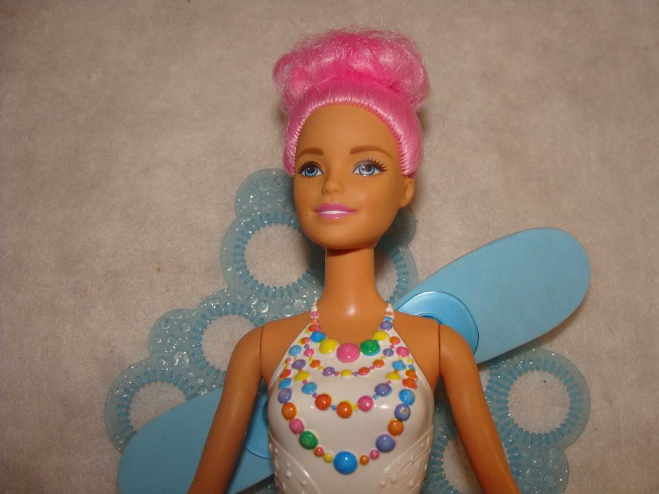 Barbie Dreamtopia Bubbletastic Fairy (Ref. DVM95)