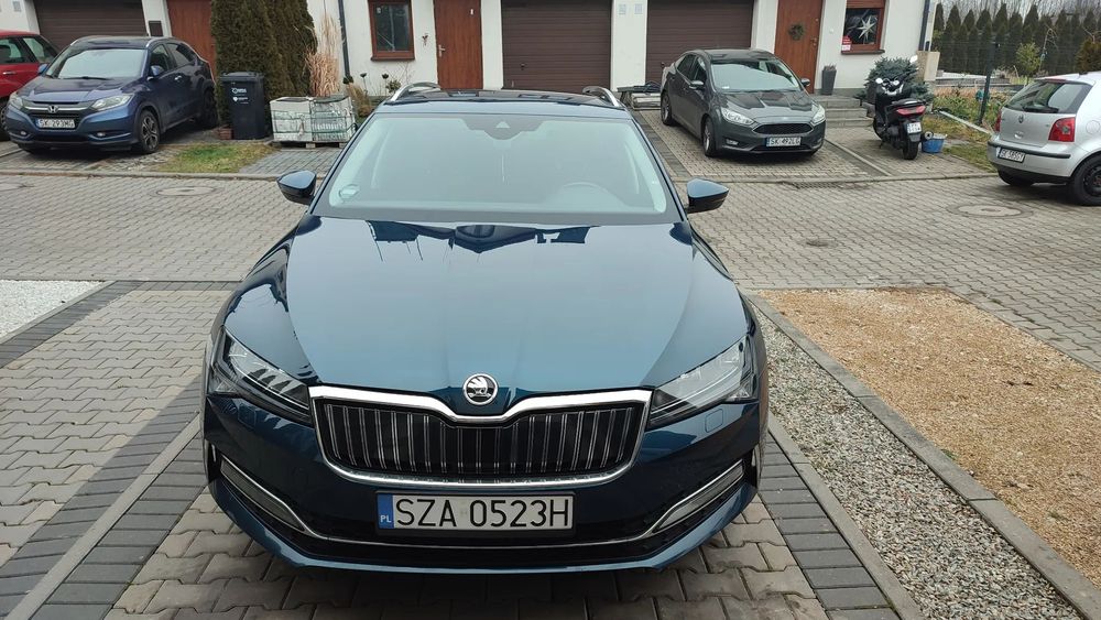 Skoda Superb Skoda Superb iV PHEV Combi 2021, Virtual Cockpit, Led Matrix, VAT 23%
