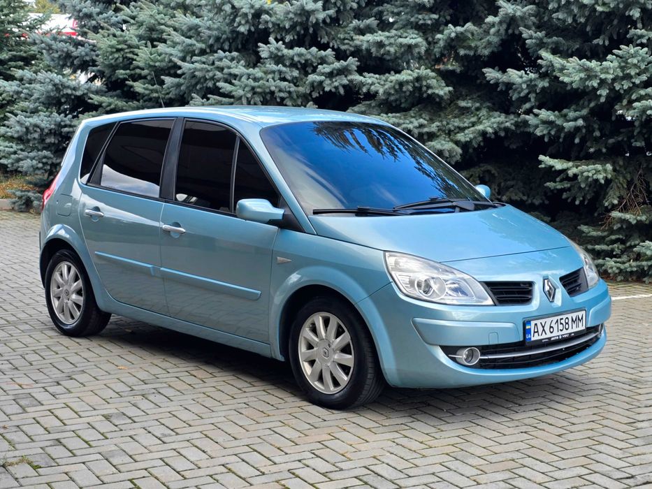 Renault Scenic 2006г.в. 1.6 бензин, механика