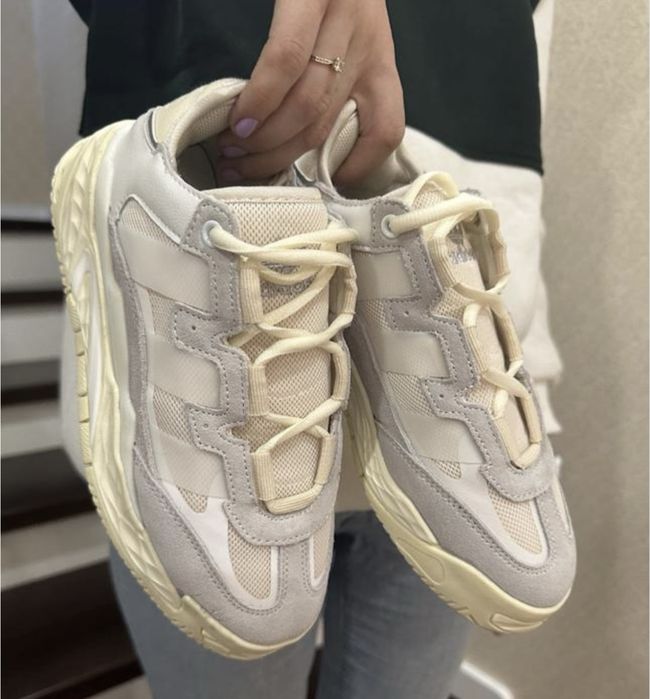 Adidas niteball cream